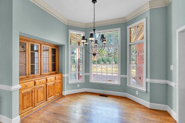 111 W Woodglen Road, Spartanburg, SC 29301