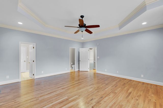 111 W Woodglen Road, Spartanburg, SC 29301
