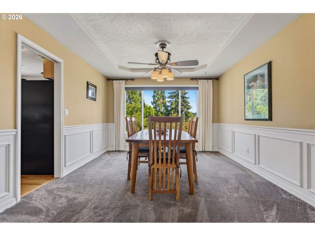 14388 Se MEADOWS Ln, Clackamas, OR 97015