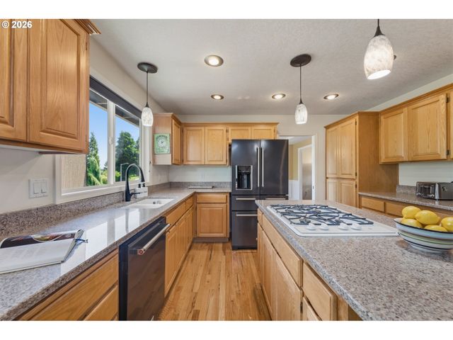 14388 Se MEADOWS Ln, Clackamas, OR 97015