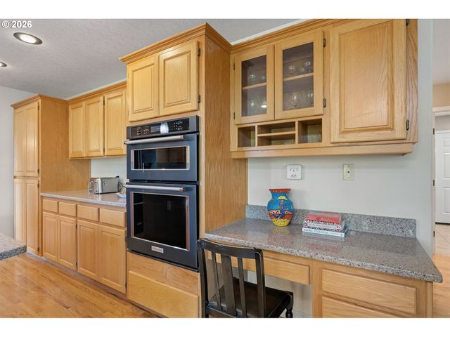 14388 Se MEADOWS Ln, Clackamas, OR 97015