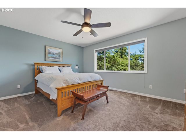 14388 Se MEADOWS Ln, Clackamas, OR 97015