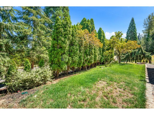 14388 Se MEADOWS Ln, Clackamas, OR 97015