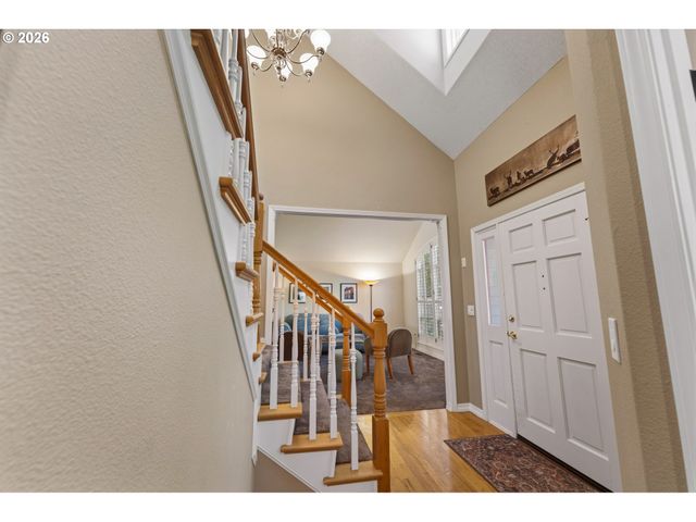 14388 Se MEADOWS Ln, Clackamas, OR 97015