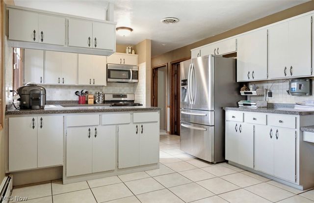715 Oakridge Drive, Boardman, OH 44512