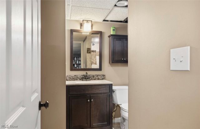715 Oakridge Drive, Boardman, OH 44512