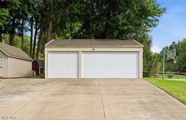 715 Oakridge Drive, Boardman, OH 44512