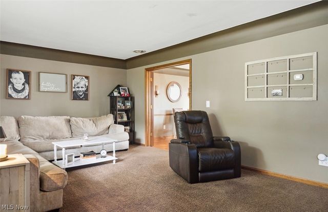 715 Oakridge Drive, Boardman, OH 44512