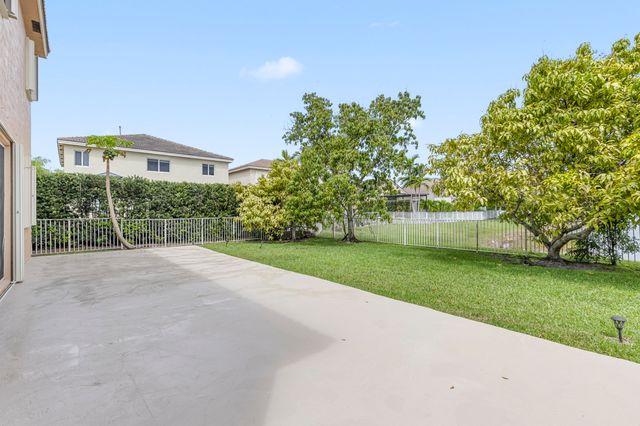 19389 SW 64th Street, Pembroke Pines, FL 33332