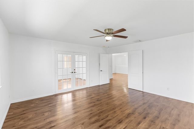 19389 SW 64th Street, Pembroke Pines, FL 33332