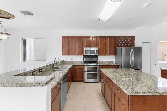 19389 SW 64th Street, Pembroke Pines, FL 33332