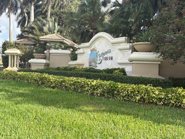 19389 SW 64th Street, Pembroke Pines, FL 33332