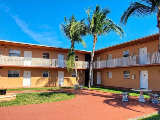1265 W 24th St 212, Hialeah, FL 33010