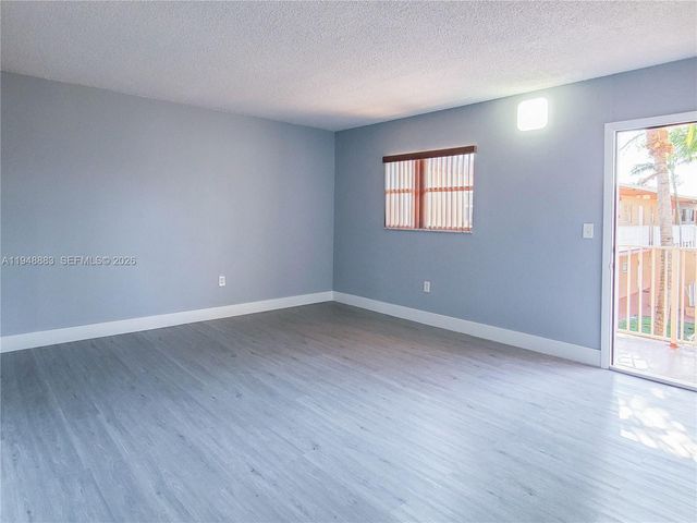 1265 W 24th St 212, Hialeah, FL 33010