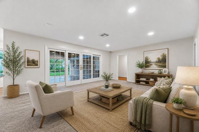5638 Sanford Road, Houston, TX 77096