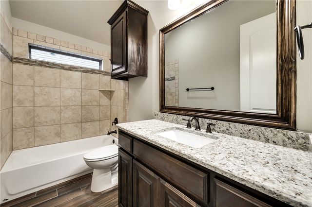 3100 Main Street, Granbury, TX 76049