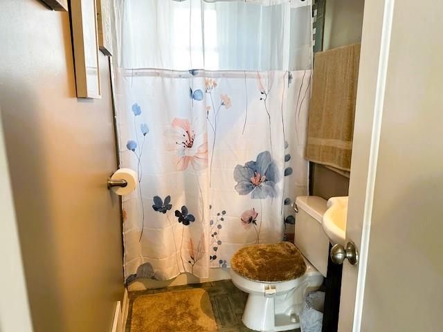 405 3RD STREET NORTH, Abbotsford, WI 54405