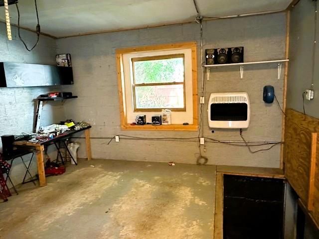 405 3RD STREET NORTH, Abbotsford, WI 54405