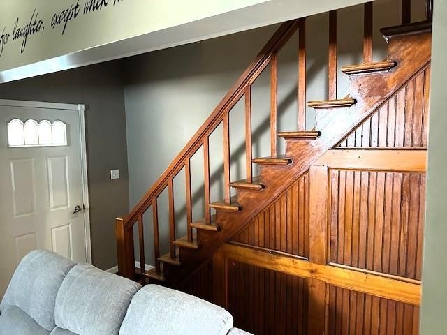 405 3RD STREET NORTH, Abbotsford, WI 54405