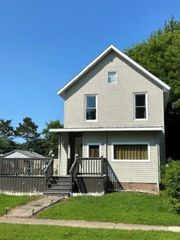 405 3RD STREET NORTH, Abbotsford, WI 54405