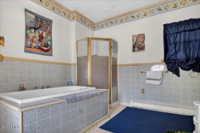 44 Pine Street, Rensselaer, NY 12144