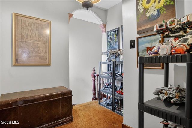 44 Pine Street, Rensselaer, NY 12144