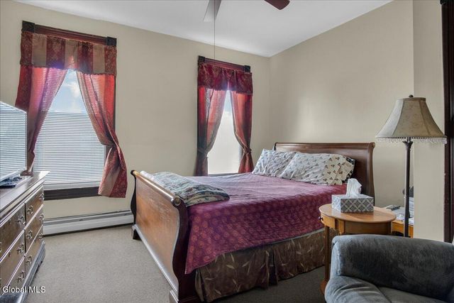 44 Pine Street, Rensselaer, NY 12144