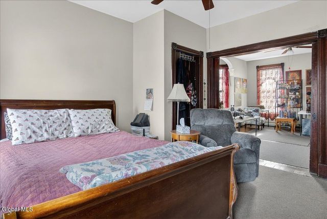 44 Pine Street, Rensselaer, NY 12144