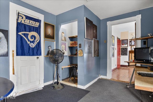 44 Pine Street, Rensselaer, NY 12144