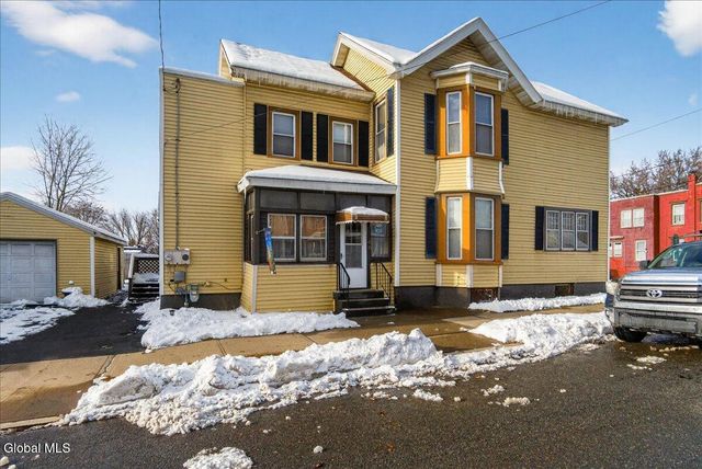 44 Pine Street, Rensselaer, NY 12144