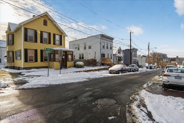 44 Pine Street, Rensselaer, NY 12144