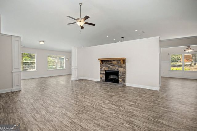 340 Grady Avenue, Fayetteville, GA 30214