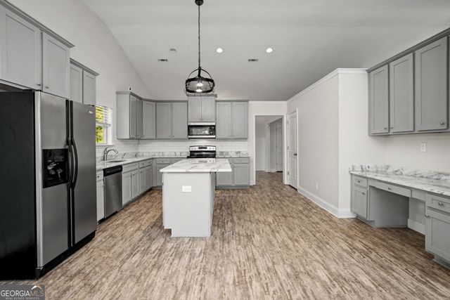 340 Grady Avenue, Fayetteville, GA 30214