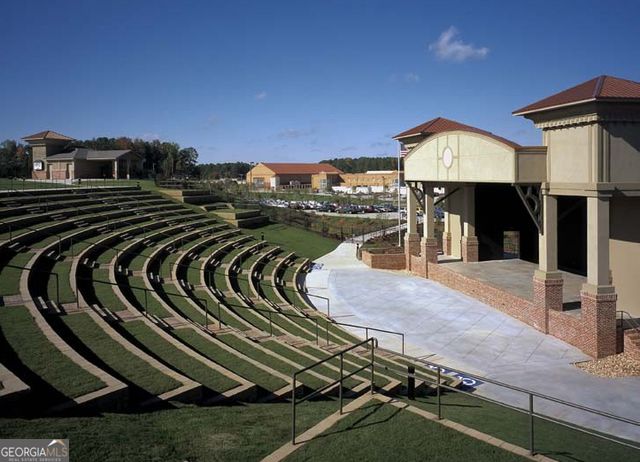 340 Grady Avenue, Fayetteville, GA 30214