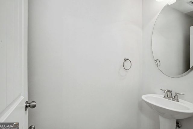 340 Grady Avenue, Fayetteville, GA 30214