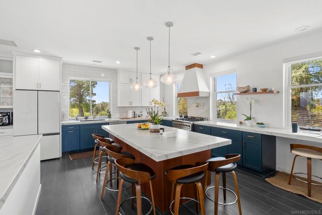 28455 Meadow Mesa, Escondido, CA 92026