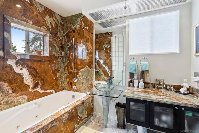 28455 Meadow Mesa, Escondido, CA 92026