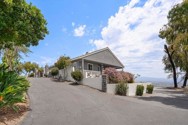28455 Meadow Mesa, Escondido, CA 92026