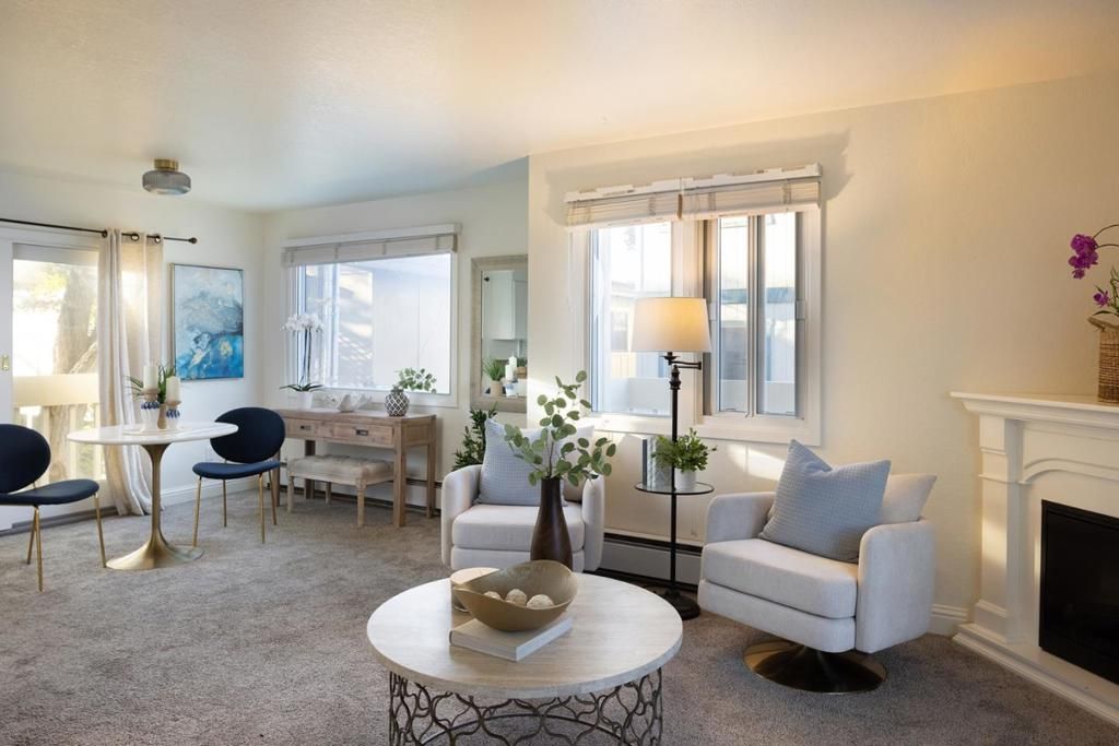 420 Dela Vina Avenue 7, Monterey, CA 93940