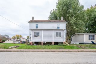 17-19 Miller St, Latrobe, PA 15650