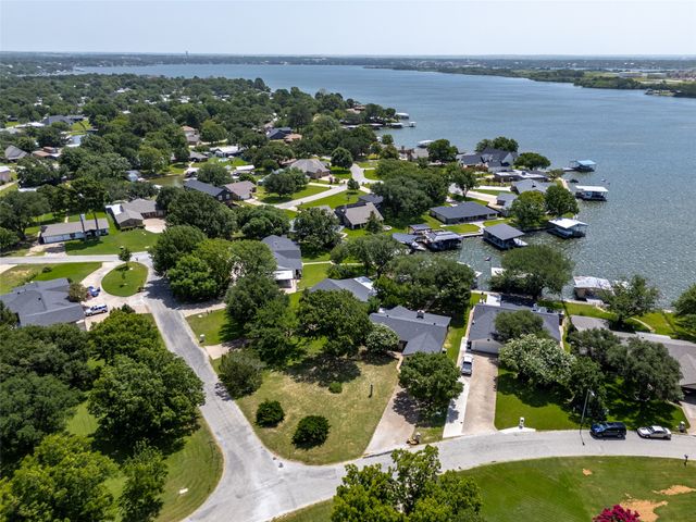 4200 Bar Harbor Court, Granbury, TX 76049