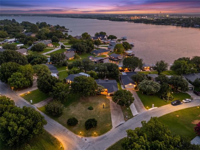 4200 Bar Harbor Court, Granbury, TX 76049