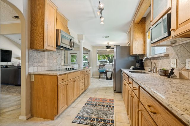 4200 Bar Harbor Court, Granbury, TX 76049