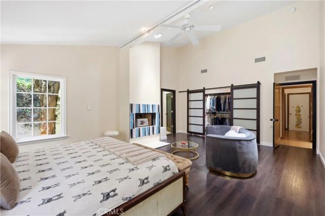 18000 Karen Drive, Encino, CA 91316