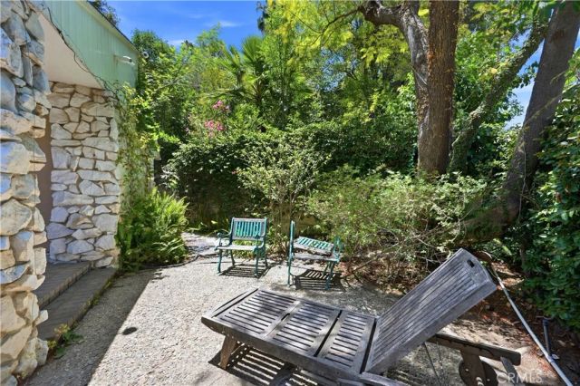 18000 Karen Drive, Encino, CA 91316