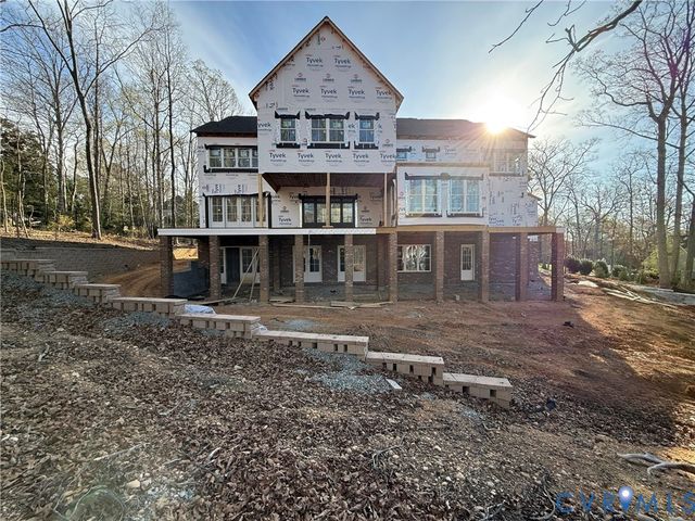 2530 Whitecastle Dr, Midlothian, VA 23113