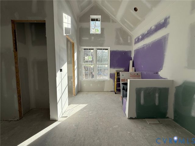 2530 Whitecastle Dr, Midlothian, VA 23113