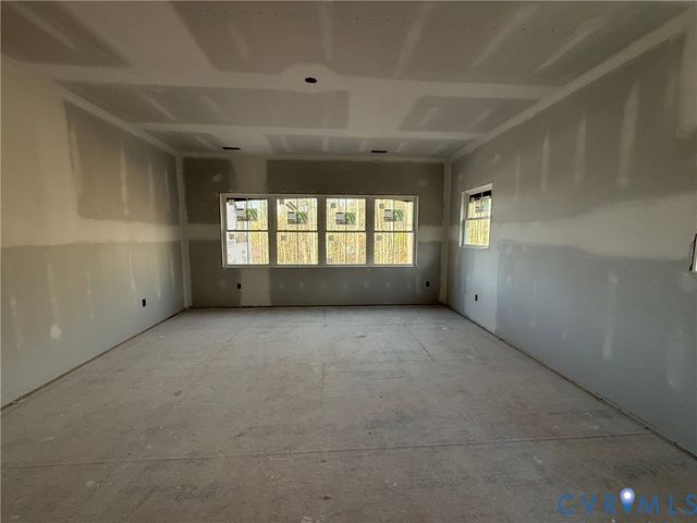 2530 Whitecastle Dr, Midlothian, VA 23113