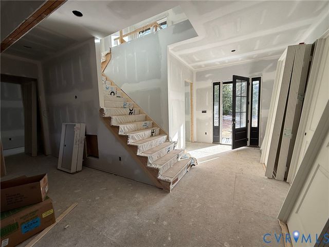 2530 Whitecastle Dr, Midlothian, VA 23113