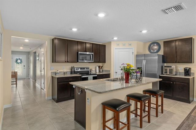 17528 GARSALASO CIRCLE, Brooksville, FL 34604